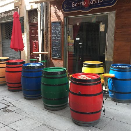 Appartamento Appart Sympa Dans Le Vieux Nîmes Esterno foto